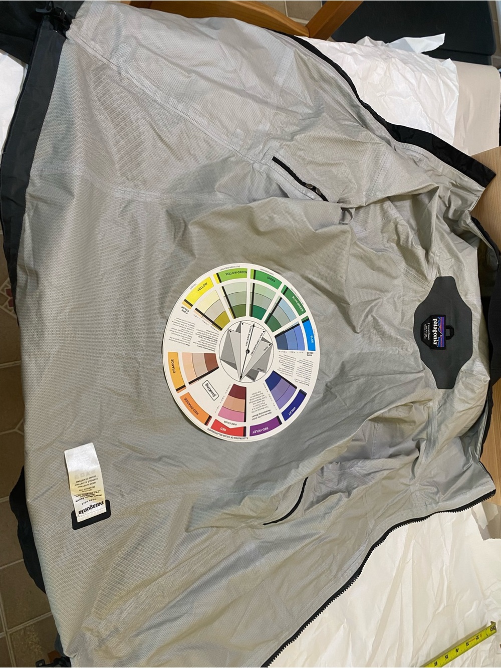 Patagonia Black Hooded Rain Shell Jacket - Picture 6 of 6